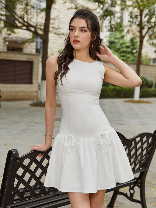 Bow Tie Embellished Sleeveless Pleated Mini Dress