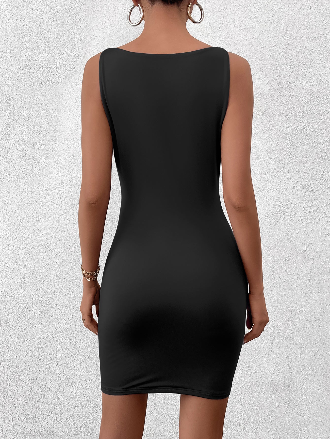 Crew Neck Ruched Bodycon Solid Dress