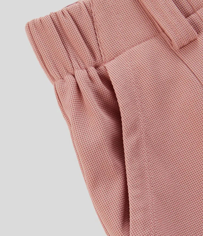 Pantalones de Cintura Alta con Corte Acampanado para Mujer – Elegancia y Comodidad