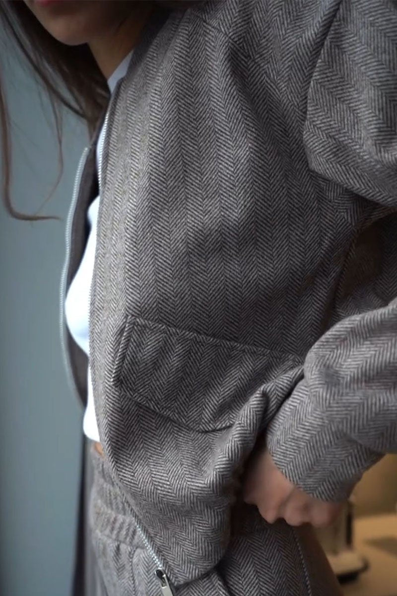 Conjunto de Chaqueta de Manga Larga con Cremallera y Pantalones para Mujeres – Estilo Único de Dos Piezas