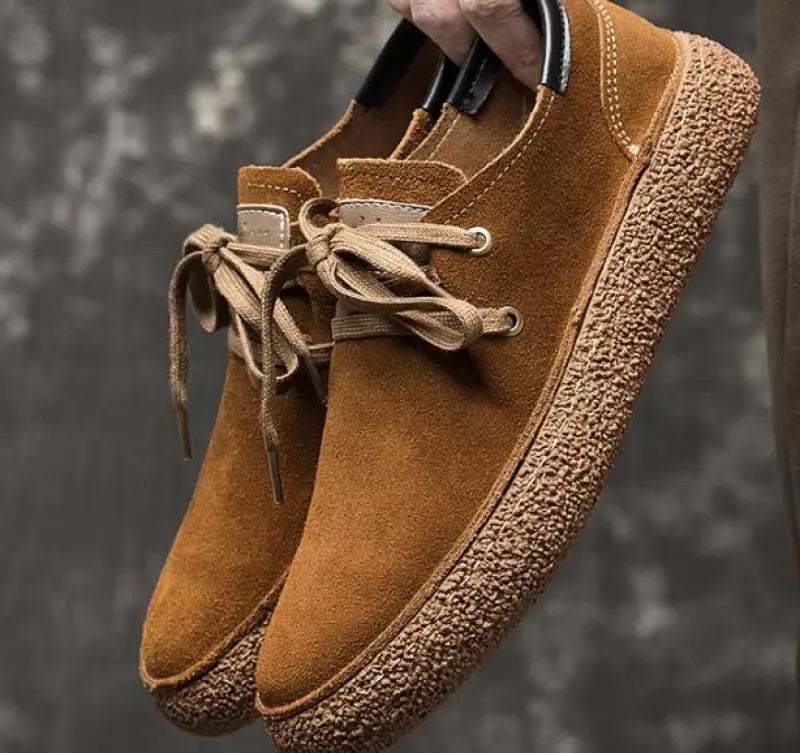 Zapatos modernos para hombre con diseño elegante y actual